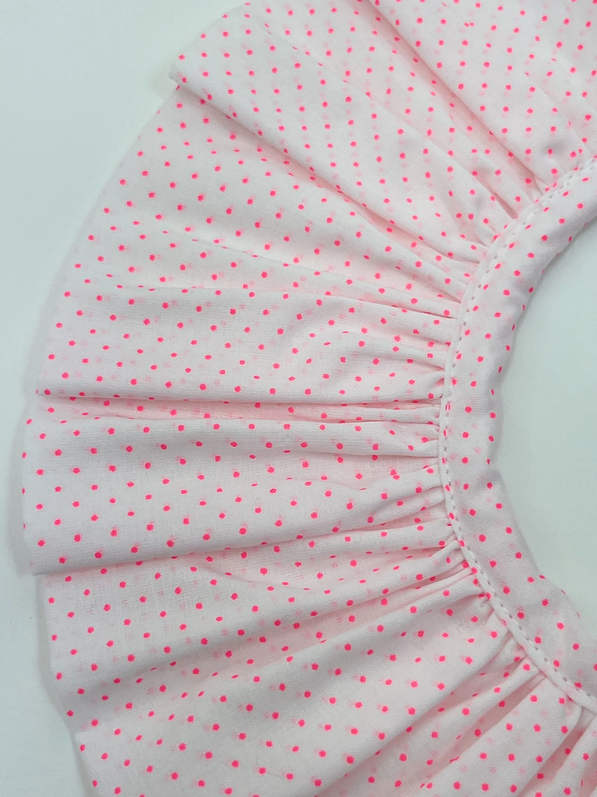 capucine à pois rose fluo